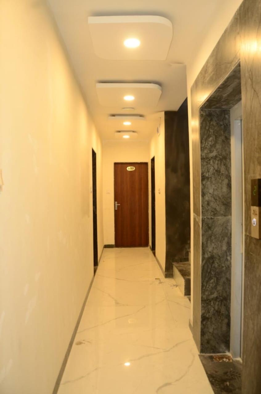 Hotel Vedicvista Indore Bagian luar foto